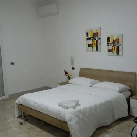 Pensión Chiaranto 3*